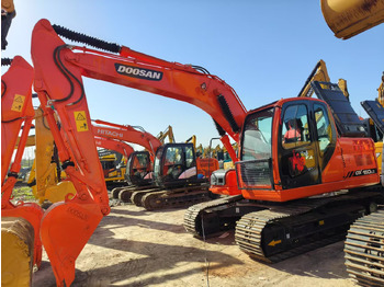 Excavator DOOSAN DX150: picture 2
