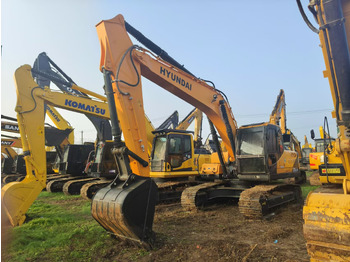 Crawler excavator HYUNDAI ROBEX 225LC-9S: picture 3