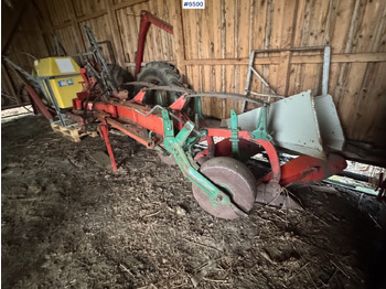 Soil tillage equipment 1990 Kverneland 3 furrow plough: picture 2
