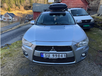 Car MITSUBISHI