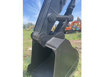 Crawler excavator VOLVO EC240: picture 4 Crawler excavator VOLVO EC240: picture 4