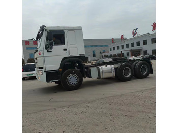 Lease a SINOTRUK HOWO trailer head SINOTRUK HOWO trailer head: picture 5