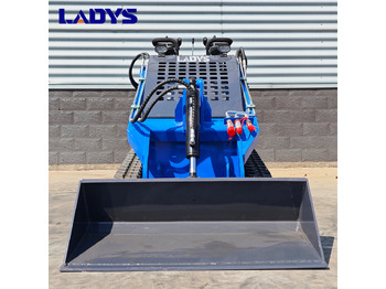 New Skid steer loader LADYS Free Shipping LA380 Mini Skid Steer Loader Compact Track Diesel Cheap Mini Skid Steer Loader For Sale With Mini Skid Steer Attachments 4 In 1 Bucket: picture 5