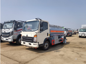 New Tank truck SINOTRUK Light Fuel Tanker [alternative: Dongfeng]: picture 4