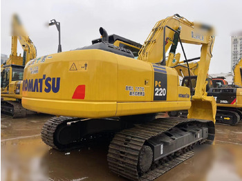 Crawler excavator KOMATSU PC200-8: picture 5