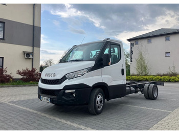 Cab chassis truck IVECO Daily 35c13