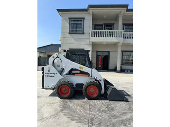 Skid steer loader BOBCAT