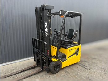 Electric forklift HYUNDAI