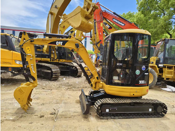 Mini excavator CATERPILLAR 303C: picture 2