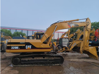 Crawler excavator CATERPILLAR 320B: picture 3