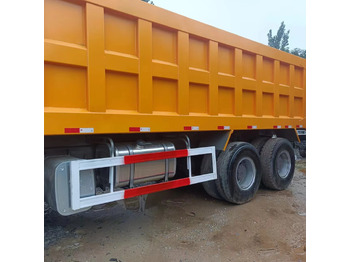 Tipper Sino HOWO 8x4 Dump Truck Click for Discount: picture 2