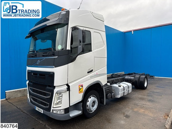 Cab chassis truck VOLVO FH 420