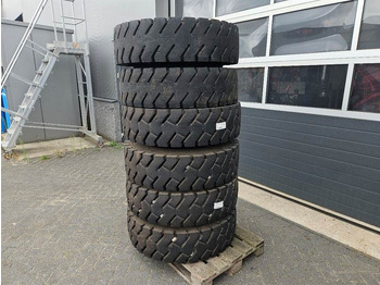 Wheels and tires for Construction machinery Liebherr LH24M-Michelin 11.00R20-Tyre/Reifen/Band: picture 2
