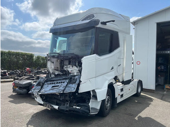 Tractor unit DAF XG+ 480 FT Euro6 SCHADE: picture 2