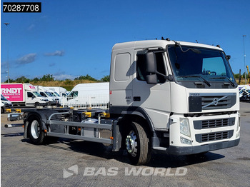 Container transporter/ Swap body truck Volvo FM 330 4X2 4,60m Wheelbase BDF Automatic Euro 5: picture 3