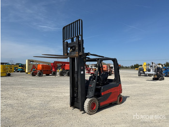 Electric forklift LINDE E