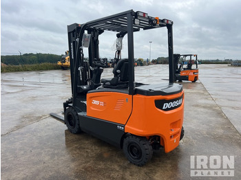 Electric forklift 2023 Doosan B35X-7 PLUS 3500 kg Chariot Elevateur Elect ... Electric Forklift: picture 3