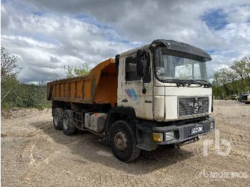 Tipper MAN 33.292 6x4 Camion Benne: picture 5