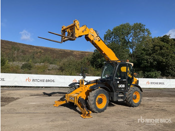 Telescopic handler JCB
