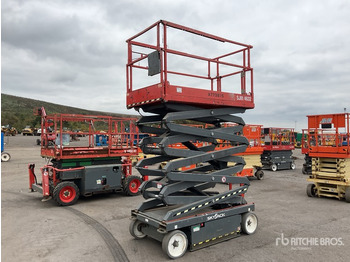 Scissor lift SKYJACK