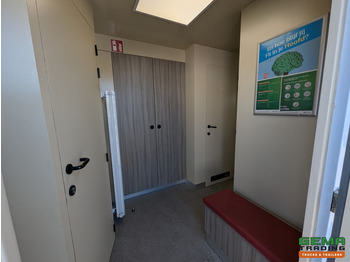 Lease a Latre OPF/1SA/19/00 1-Assige KantoorTrailer / MobileHome - Airco's - Toilet - Generator - Standkachel - 11/2025APK Latre OPF/1SA/19/00 1-Assige KantoorTrailer / MobileHome - Airco's - Toilet - Generator - Standkachel - 11/2025APK: picture 4