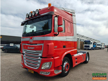 Tractor unit DAF XF 460