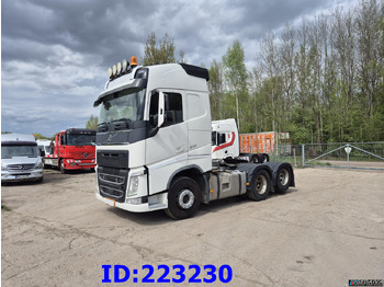 Tractor unit VOLVO FH13 540