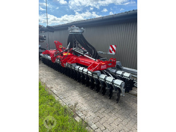 Slurry injector