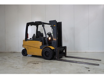 Electric forklift CATERPILLAR EP