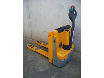 Pallet truck JUNGHEINRICH EJE