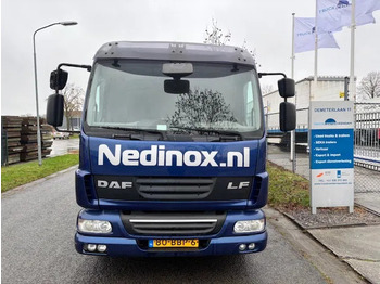 Curtainsider truck DAF LF 45 210 curtainslider open top roof steel transport MOT 04-2026: picture 2 Curtainsider truck DAF LF 45 210 curtainslider open top roof steel transport MOT 04-2026: picture 2