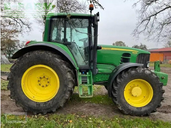 Farm tractor
