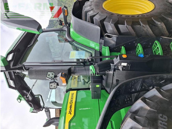 Farm tractor John Deere 7R 330: picture 2
