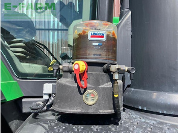 Farm tractor John Deere 8400r: picture 3