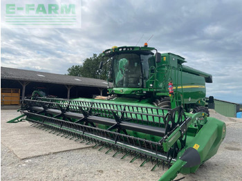 Combine harvester JOHN DEERE T660