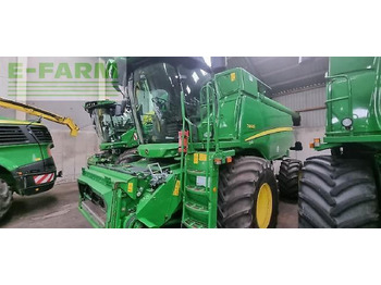 Combine harvester JOHN DEERE T660