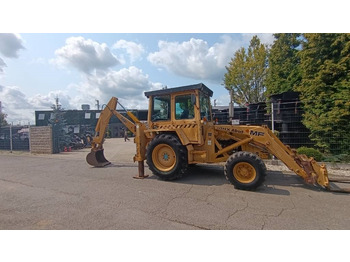 Backhoe loader MASSEY FERGUSON