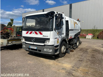Road sweeper MERCEDES-BENZ SK