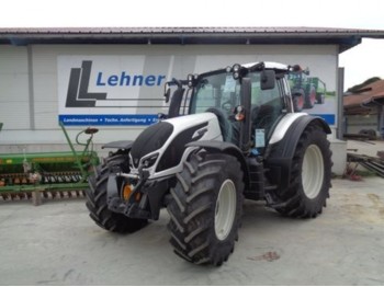 Farm tractor Valtra N134 Direct: picture 1