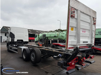 Cab chassis truck Volvo FM 410 379000 km, 6x2, Globetrotter: picture 4