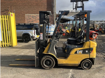 LPG forklift CATERPILLAR GP