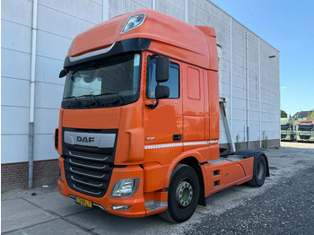 Tractor unit DAF XF 450
