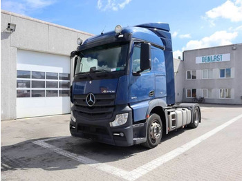 Tractor unit MERCEDES-BENZ Actros 1843