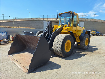 Wheel loader VOLVO L120E: picture 2