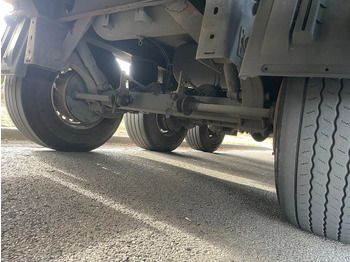 Refrigerator semi-trailer Krone Koeler 3 Asser met laadklep. Komt nog binnen: picture 3 Refrigerator semi-trailer Krone Koeler 3 Asser met laadklep. Komt nog binnen: picture 3