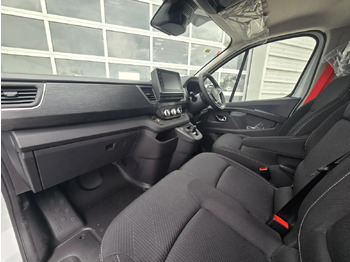 New Panel van NEW Renault Trafic Exclusive 170BHP/150BHP Auto White: picture 2