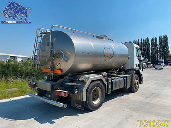 Lease a Renault Premium 380 Renault Premium 380: picture 4