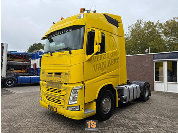 Tractor unit VOLVO FH 460