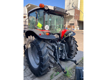Farm tractor Massey Ferguson 5713 M 4WD Cab Essential: picture 4