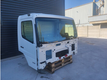 Cab and interior for Truck Mercedes-Benz ATEGO 4 CYLINDERS EURO 5 EURO 6: picture 3